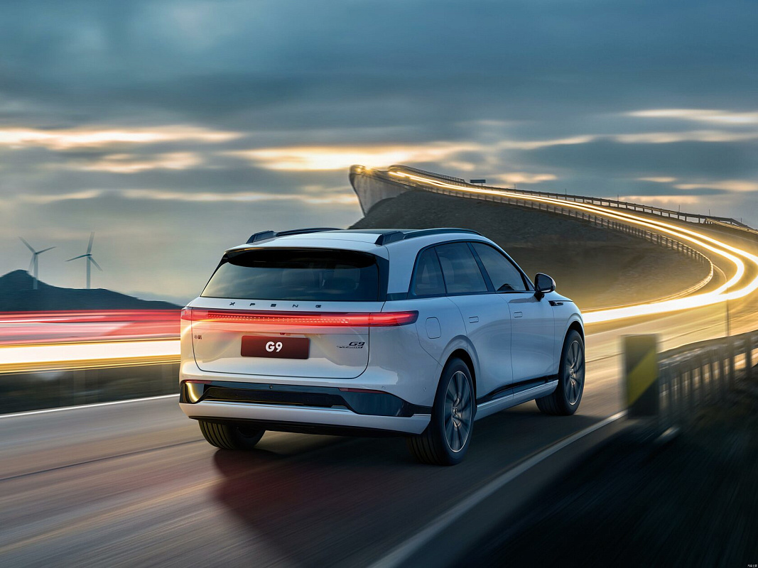Xpeng g9 цена с доставкой от Electrocars.ru